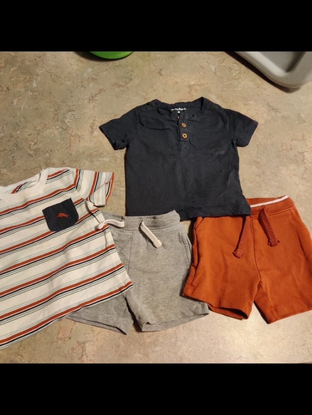 🩵2 for $15 Tommy Bahama Double short Set